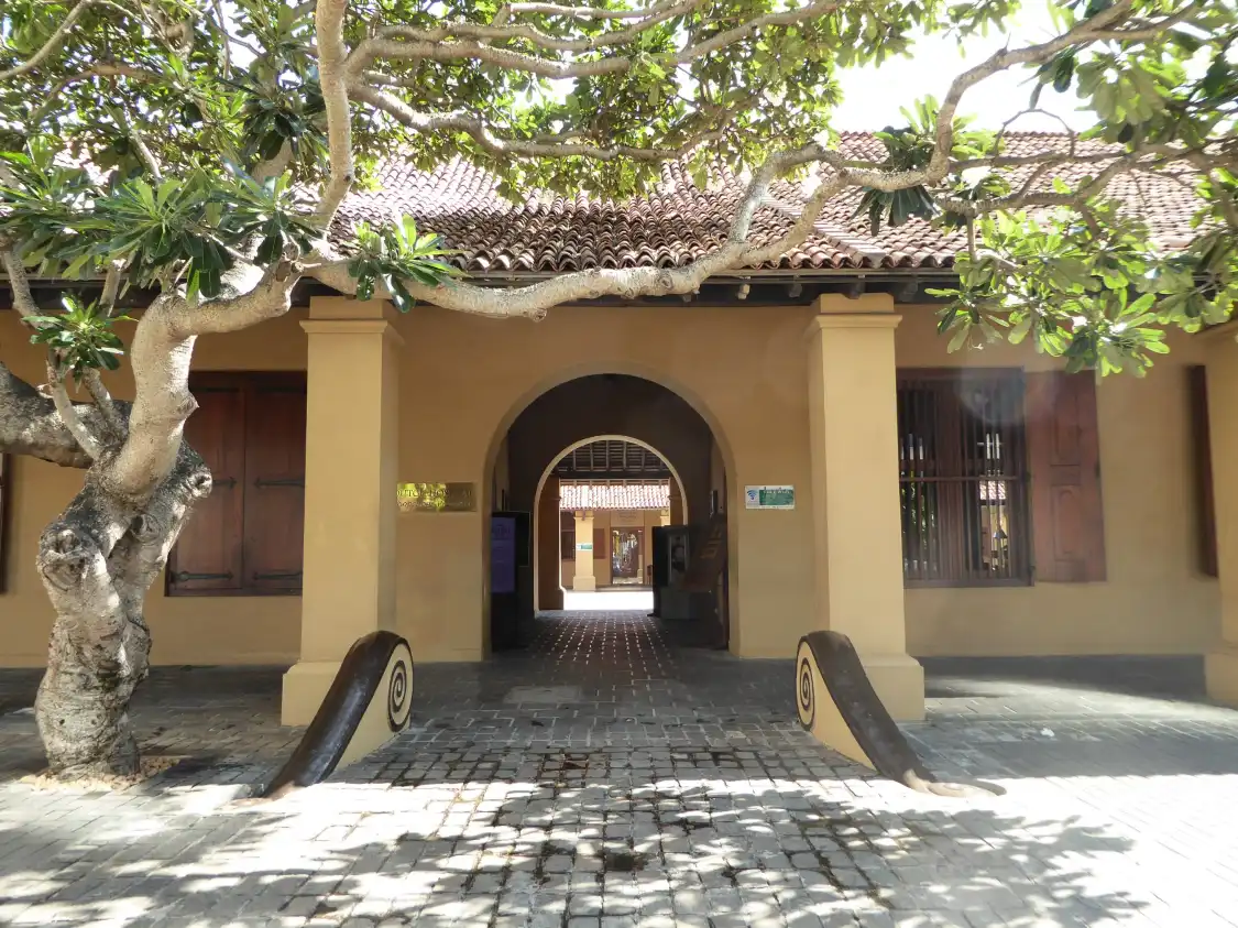 Colombo Walks 주변 호텔