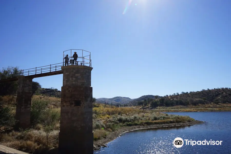 Avis Dam Nature Reserve