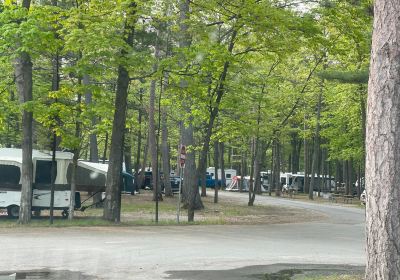 キース J. チャーターズ・トラバース・シティ州立公園