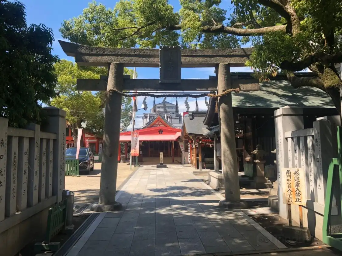 Hotels near Hattori Tenjingu Shrine