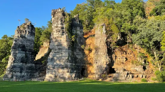 Natural Chimneys Park and Campground