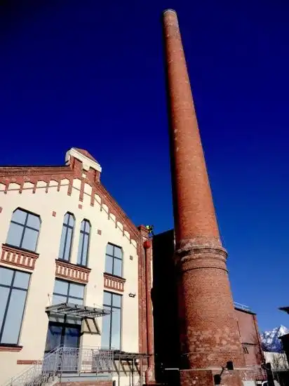 Hotels near Tatra Gallery