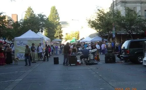 Santa Rosa Wednesday Night Market