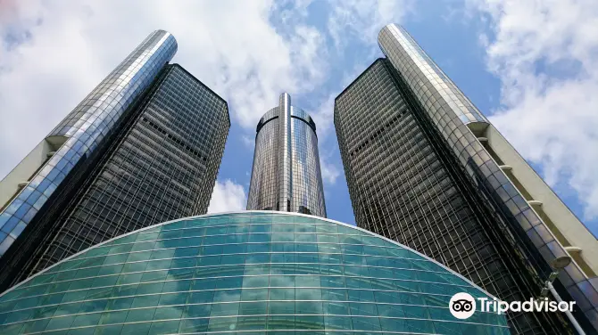 2_General Motors Renaissance Center