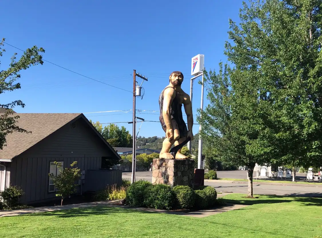 Hotel dekat Grants Pass Caveman