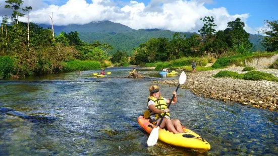 Babinda Kayaking