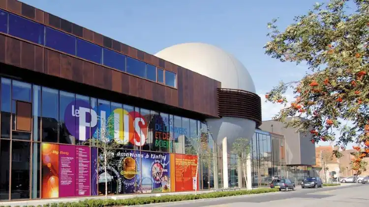 Hotels in Cappelle-la-Grande