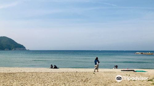 龍化海水浴場