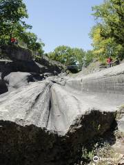 Glacial Grooves State Memorial