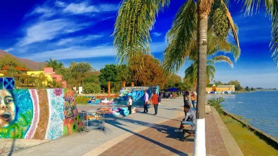 Malecón de Ajijic