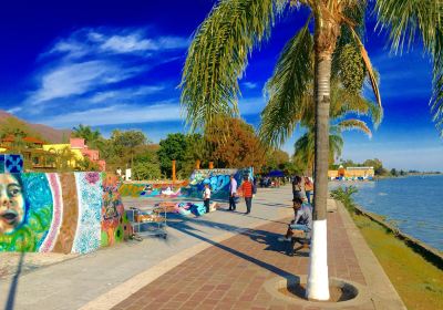 Malecón de Ajijic