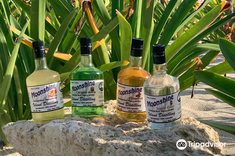 Island Distilling