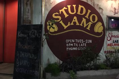 Studio Lam