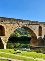 Puente románico de Puente la Reina