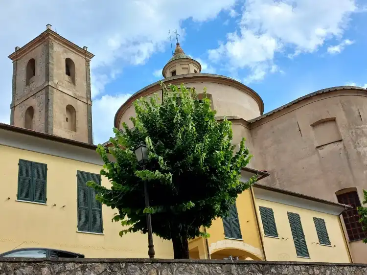 Hotels in Santo Stefano di Magra