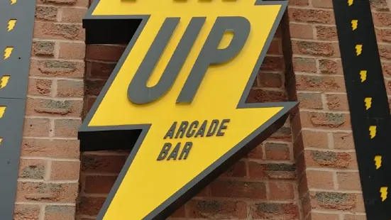 Pin Up Arcade Bar