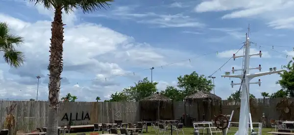 Hotels in Aliaga