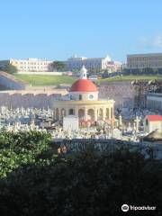 Cementerio Santa María Magdalena de Pazzis