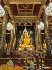 Phra Buddha Chinnarat