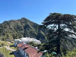 George Everest House