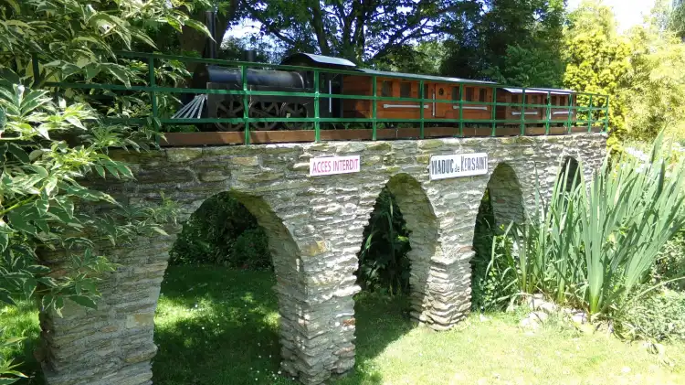 Hôtels à : Ploudalmézeau