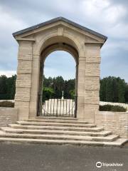 Becklingen War Cemetery