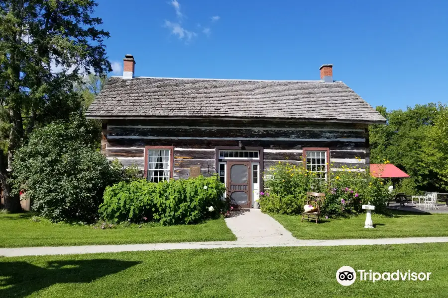 Coldwater Canadiana Heritage Museum