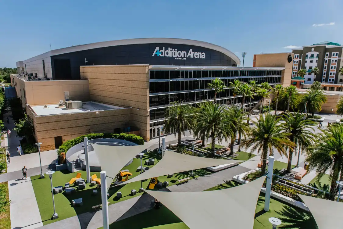 CFE Arena 주변 호텔