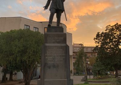 Bronze Statue of Carlo Pisacane