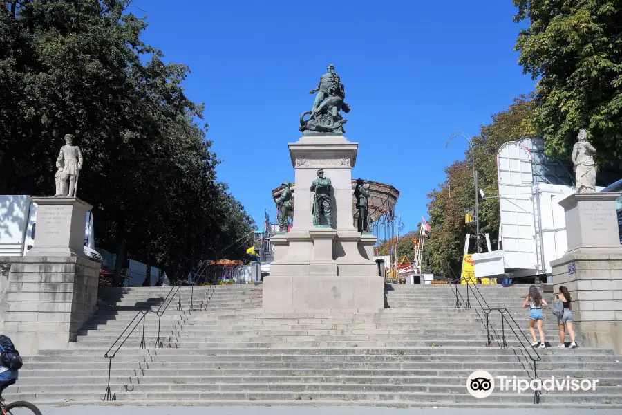 Monument Aux Morts Guerre 1870