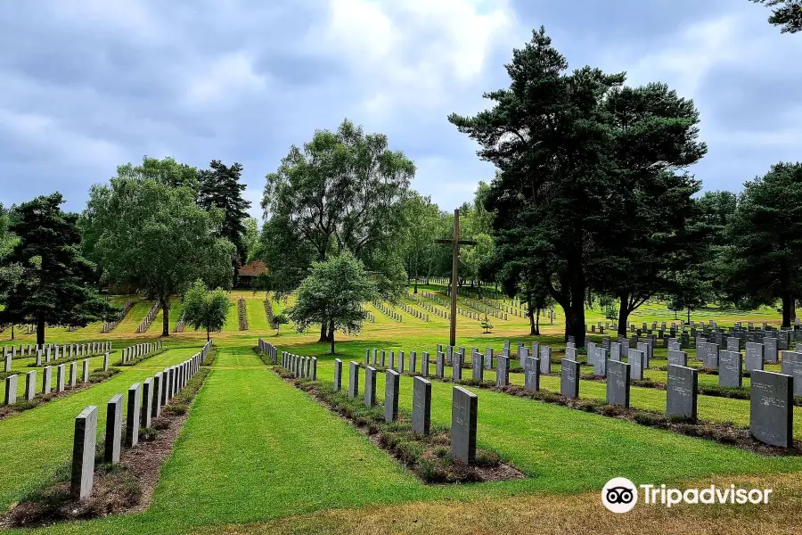 CANNOCK CHASE GERMAN MILITARY CEMETERY