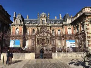 Avenue de Champagne