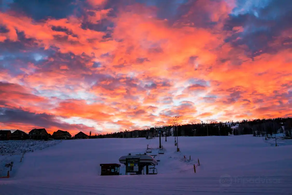 Hotels near Granby Ranch