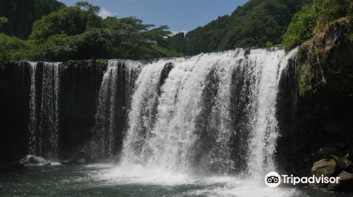 仙洞の滝