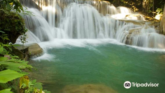 Huai Mae Khamin Waterfall