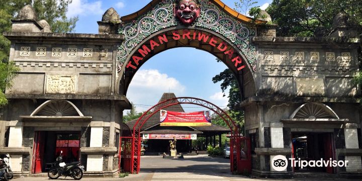 Sriwedari Park