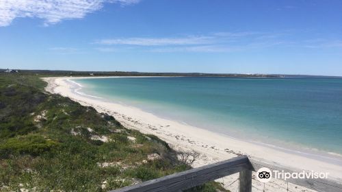 Thirsty Point lookout