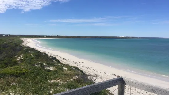 Thirsty Point lookout