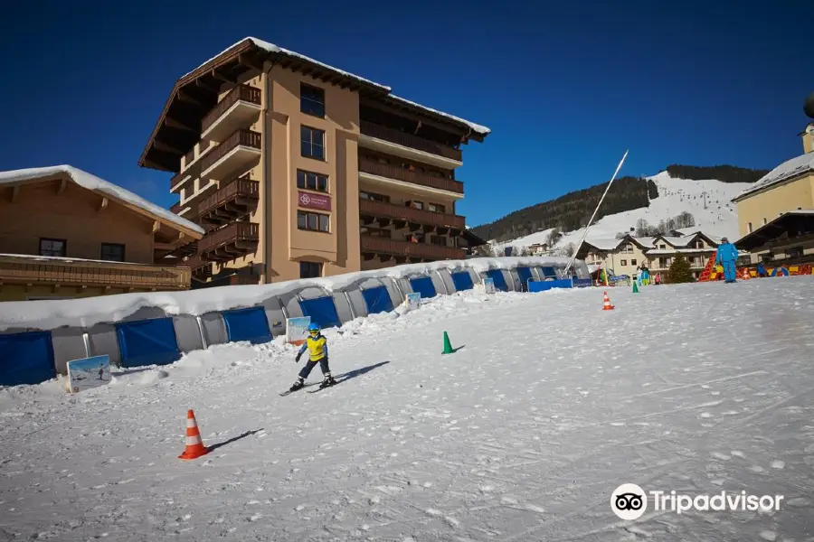 Snowacademy Saalbach