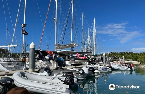 Musket Cove Yacht Club Island Bar