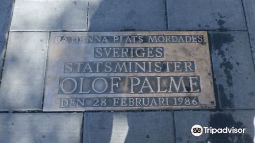 Olof Palme Memorial Plaque