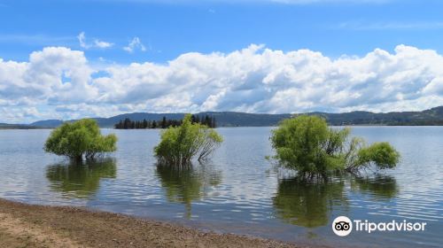 Lake Jindabyne