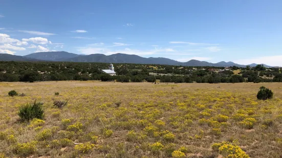 La Tierra Trailhead