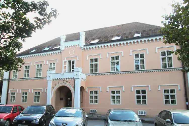Hotels near City Library Bjelovar