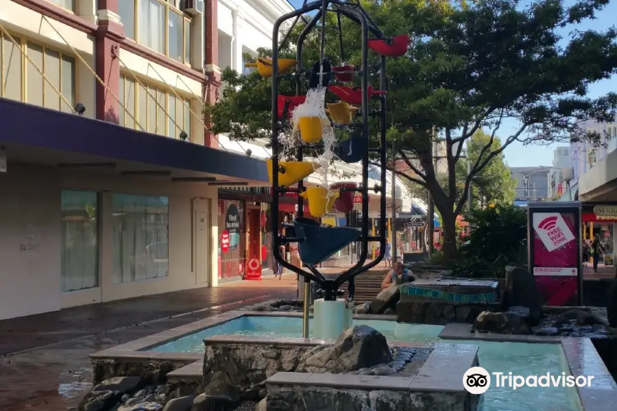 Bucket Fountain