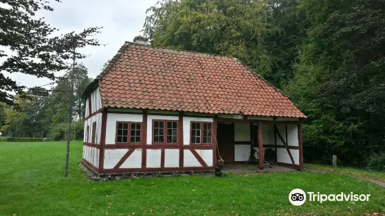 Den Gamle Smedie