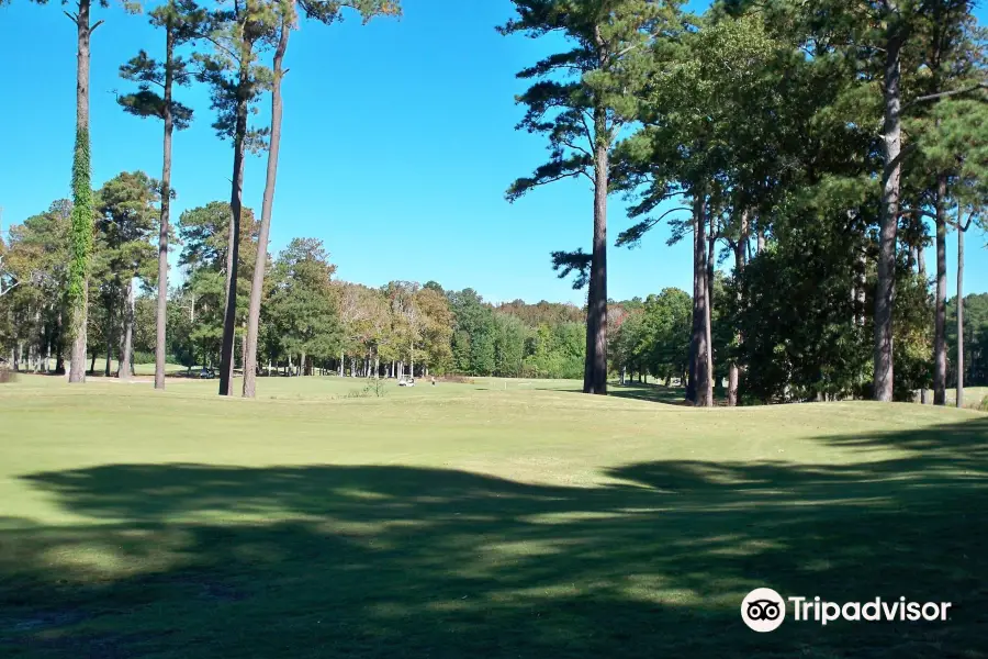 Red Wing Lake Golf Course