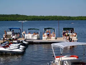 Holiday Shores Watersports