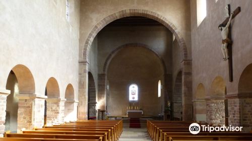 Abbatiale Saint-Trophime