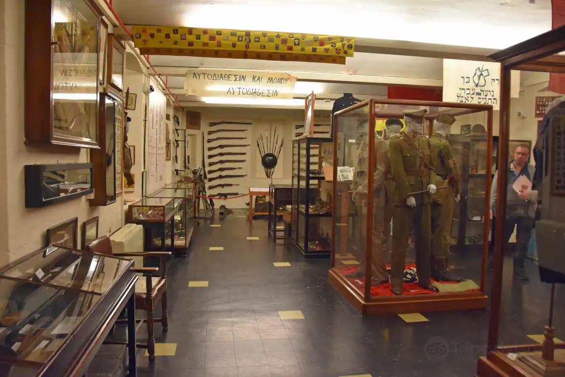 Hotels near Suffolk Regiment Museum